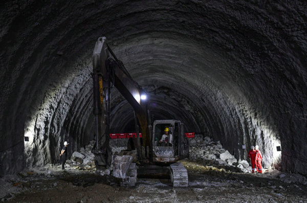 尊龙凯时·人生就是搏(中国集团)官网首页